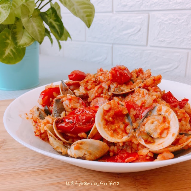 紅夾子興奮開鍋啦-超簡單義式海鮮蕃茄燉飯